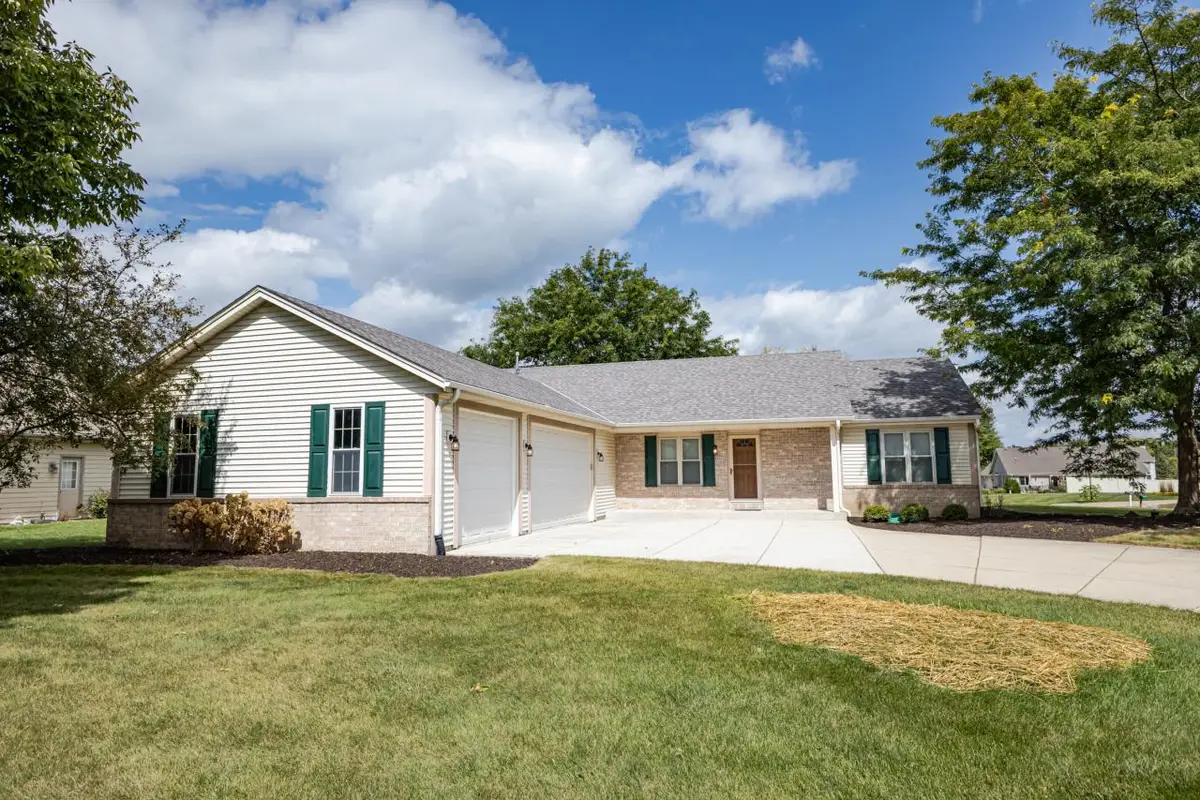 8422 Virginia CIRCLE, Waterford, WI 53185 - Image #1