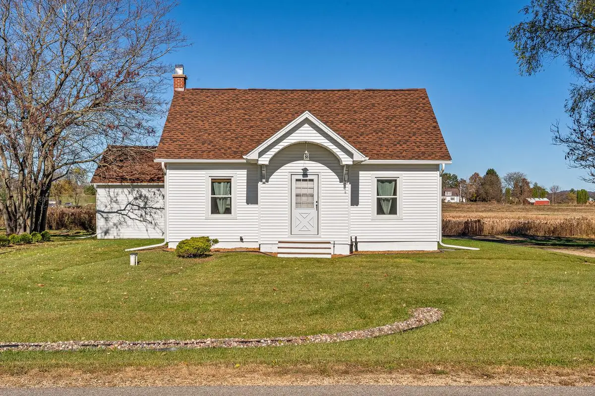 8256 County Highway BC, Sparta, WI 54656 - Image #1