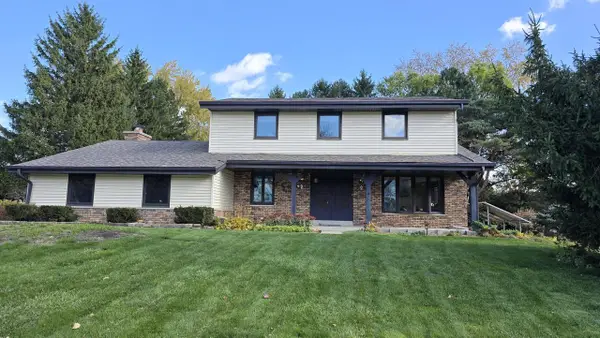 1930 Cotton Tail LANE, Brookfield, WI 53045