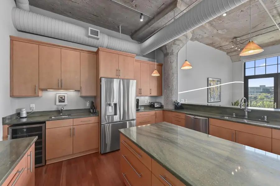 311 E Erie STREET #318, Milwaukee, WI 53202 - #3