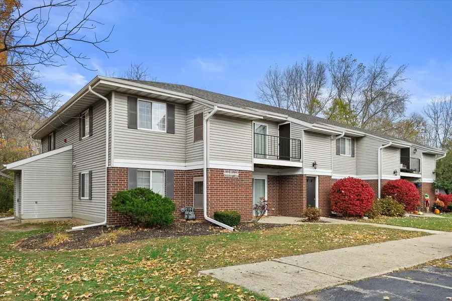 N110W17158 Ashbury LANE #1-6, Germantown, WI 53022 - Image #2