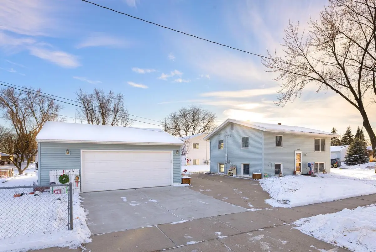 1020 Lake STREET, Onalaska, WI 54650 - #1