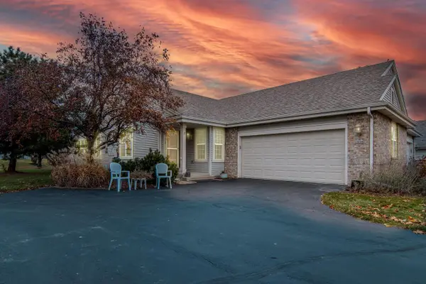 1224 Steeplechase DRIVE, Watertown, WI 53094