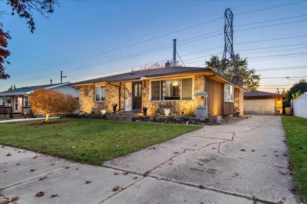 6800 55th AVENUE, Kenosha, WI 53142