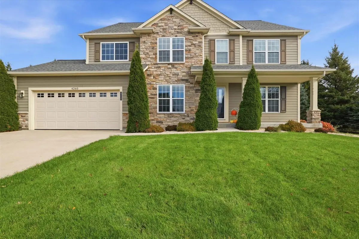 4260 Carneros WAY, Jackson, WI 53037 - Image #1