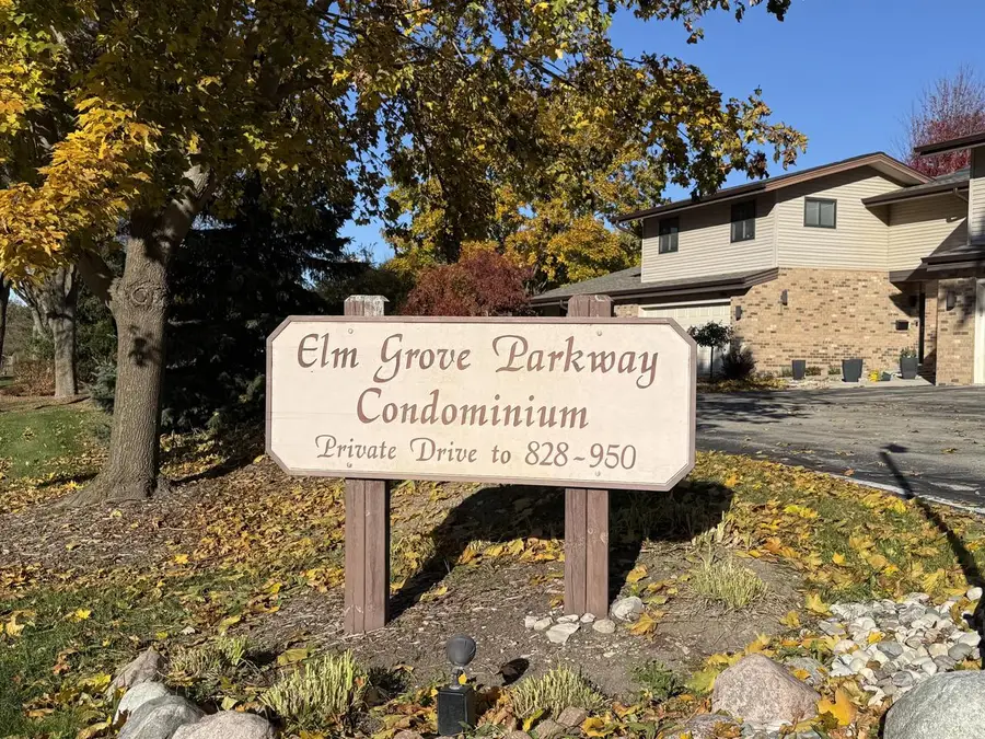 950 Pilgrim PARKWAY, Elm Grove, WI 53122 - Image #3