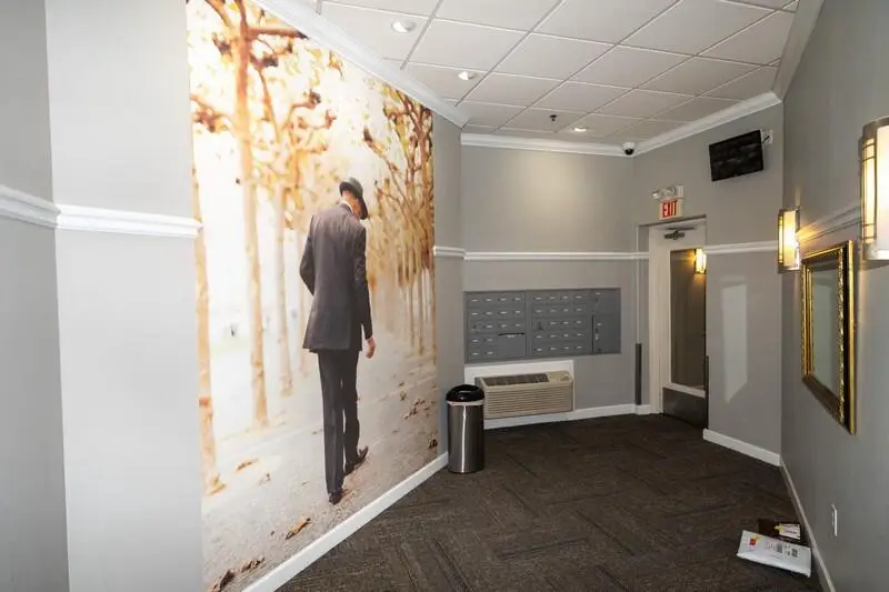 1619 N Farwell AVENUE #201, Milwaukee, WI 53202 - Image #2