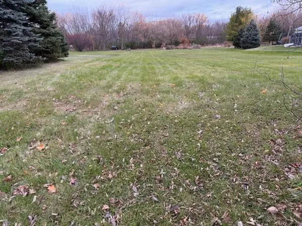 Lt3 BEACH DRIVE, Waterford, WI 53185