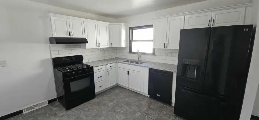 1708 Shoop STREET, Racine, WI 53404 - Image #2