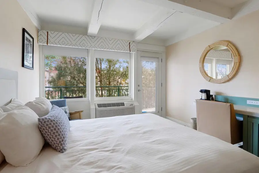 269 Fontana BOULEVARD #2663, Fontana, WI 53125 - Image #3