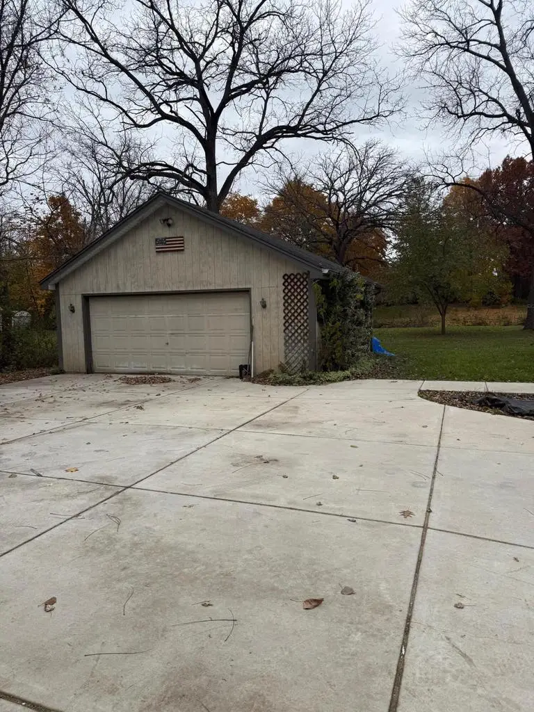 S65W18422 Ruby DRIVE, Muskego, WI 53150 - Image #3