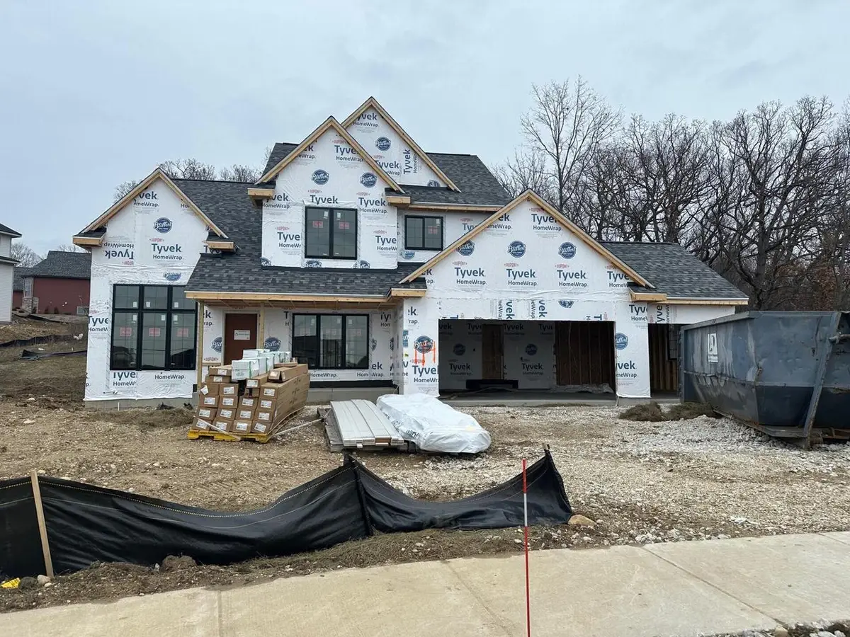 114 Retzer View COURT, Waukesha, WI 53188 - #1