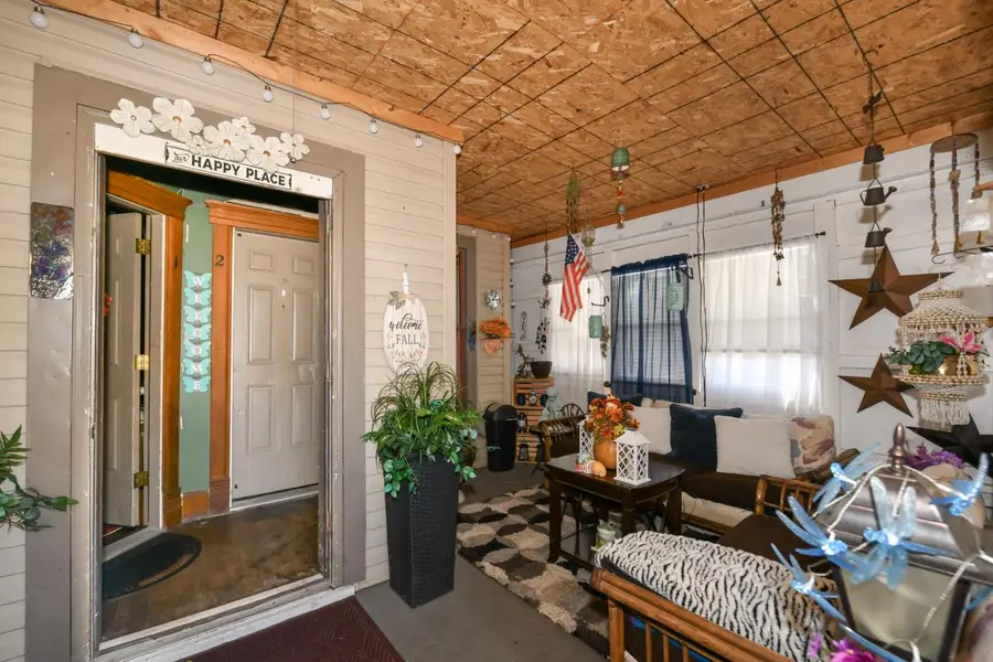 516 E Walworth AVENUE, Delavan, WI 53115 - Image #2