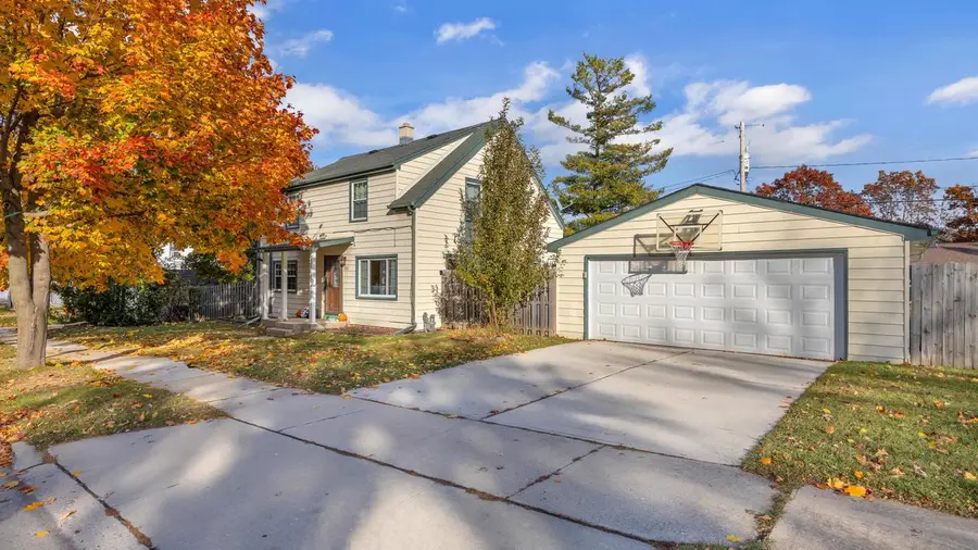 3203 N 26th STREET, Sheboygan, WI 53083 - Image #2