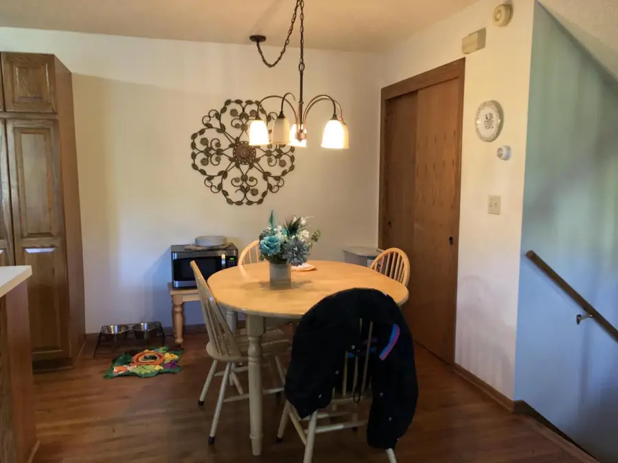 15634 W Ridge ROAD, New Berlin, WI 53151 - Image #3