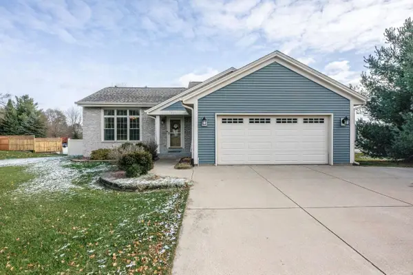103 Woodfield DRIVE, Eagle, WI 53119