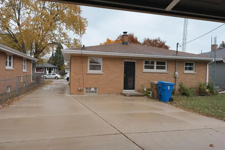 2107 28th STREET, Kenosha, WI 53140 - Image #3