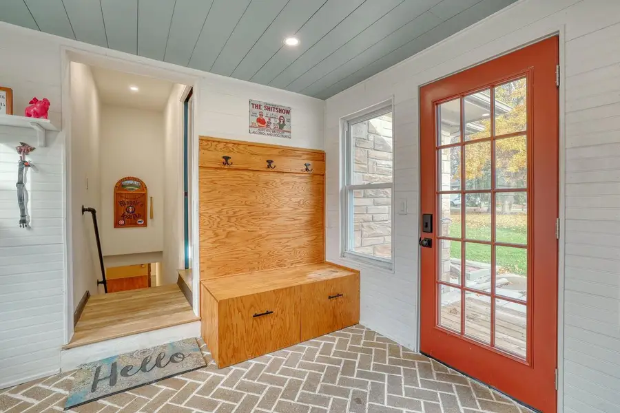 10545 W Pallottine DRIVE, Greenfield, WI 53228 - Image #3