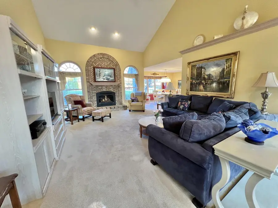 3804 Canada Goose CROSSING, Racine, WI 53403 - Image #3