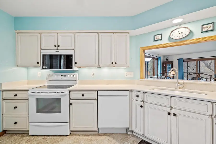 2827 Windepoint COURT #C, Sheboygan, WI 53083 - Image #3