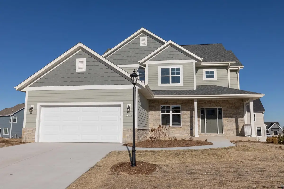 N54W19340 Kearney LANE, Menomonee Falls, WI 53051 - #1