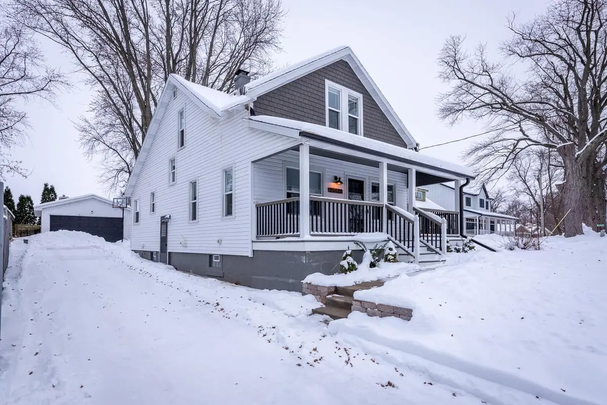 25621 S Wind Lake ROAD, Waterford, WI 53185 - Image #1