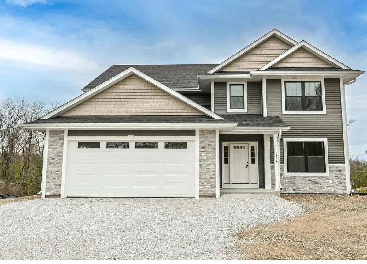 11388 W Tess Creek STREET, Franklin, WI 53132 - Image #1
