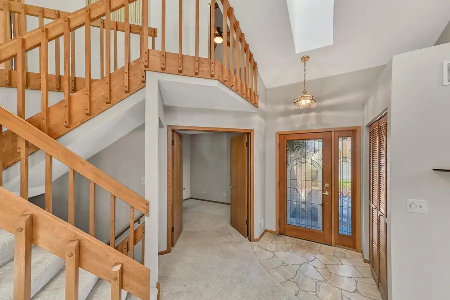 N81W13567 Golfway DRIVE, Menomonee Falls, WI 53051 - Image #2