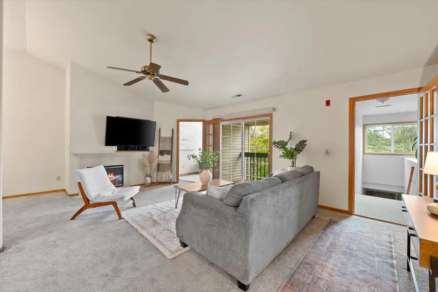 1825 E Racine AVENUE #5, Waukesha, WI 53186 - Image #2