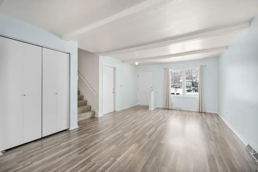 9121 W Howard AVENUE #9123, Greenfield, WI 53228 - Image #3