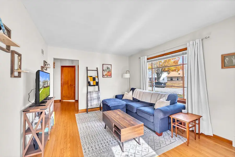 3527 N 97th PLACE, Milwaukee, WI 53222 - Image #3