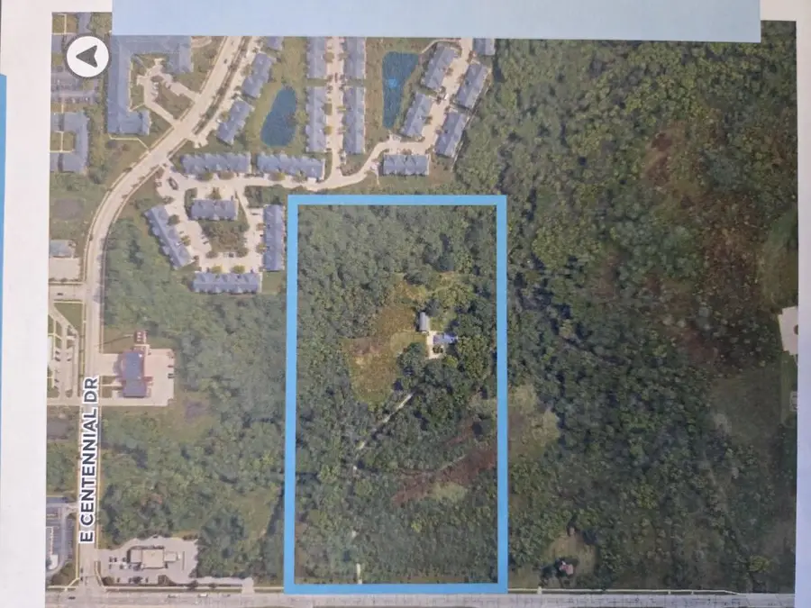 9080 S HOWELL AVENUE, Oak Creek, WI 53154 - #2