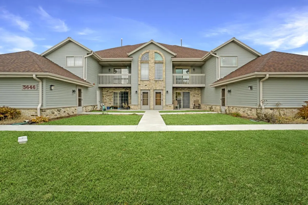 3646 E Barbara COURT #7, Oak Creek, WI 53154 - Image #1