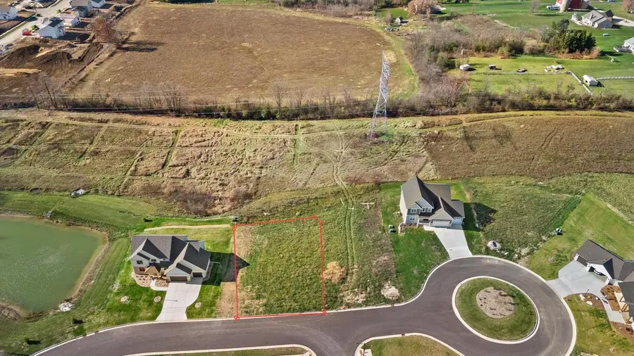 W194N5457 BROADWING CIRCLE #Lot 11, Menomonee Falls, WI 53051 - Image #2
