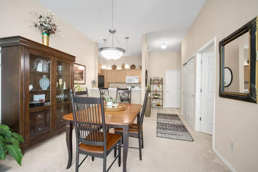 7045 S Riverwood BOULEVARD #A02, Franklin, WI 53132 - Image #3