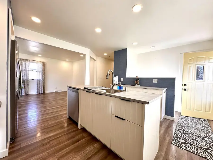 3409 S Kennedy DRIVE, Sturtevant, WI 53177 - Image #3