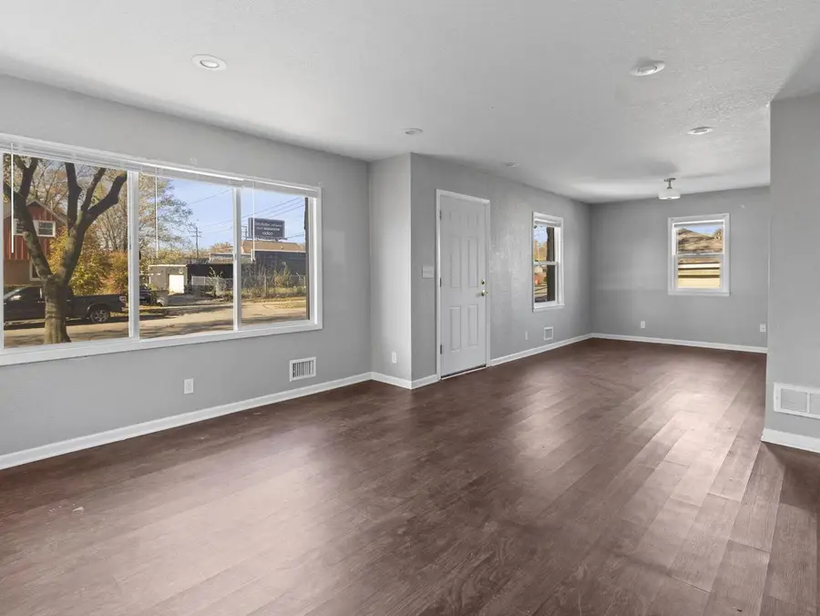 4768 N 52nd STREET, Milwaukee, WI 53218 - #3