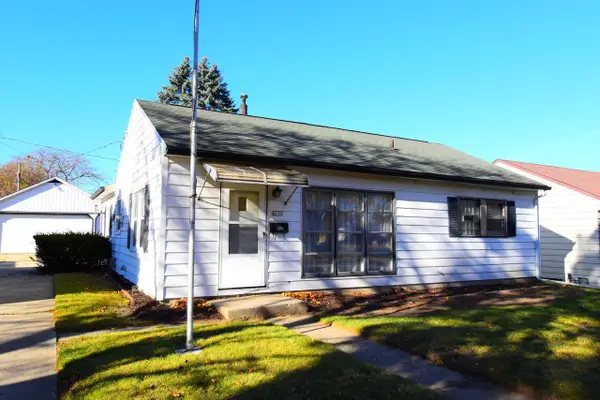 4111 S Lipton AVENUE, Saint Francis, WI 53235