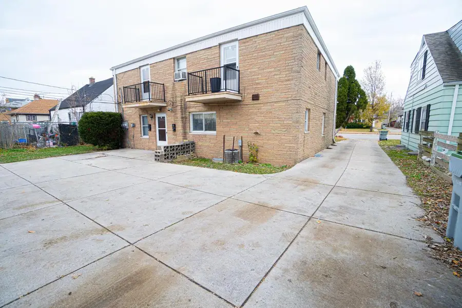 5227 N 60th STREET, Milwaukee, WI 53218 - #2