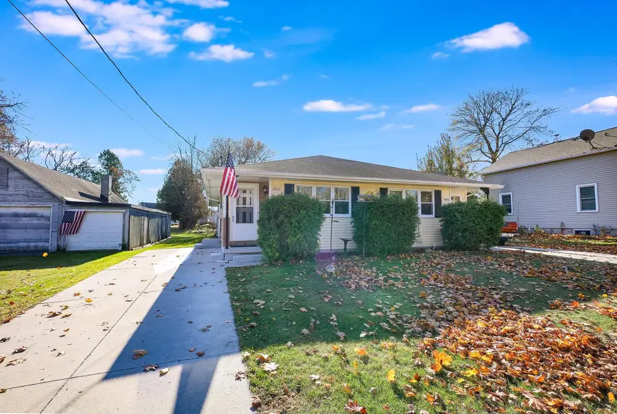 4211 Conroe STREET, Manitowoc, WI 54220 - Image #3