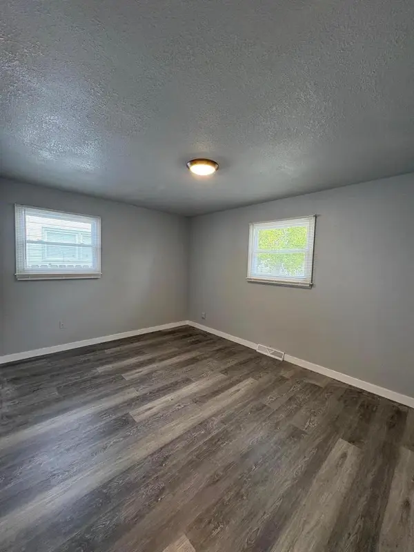 4921 N 58th STREET, Milwaukee, WI 53218