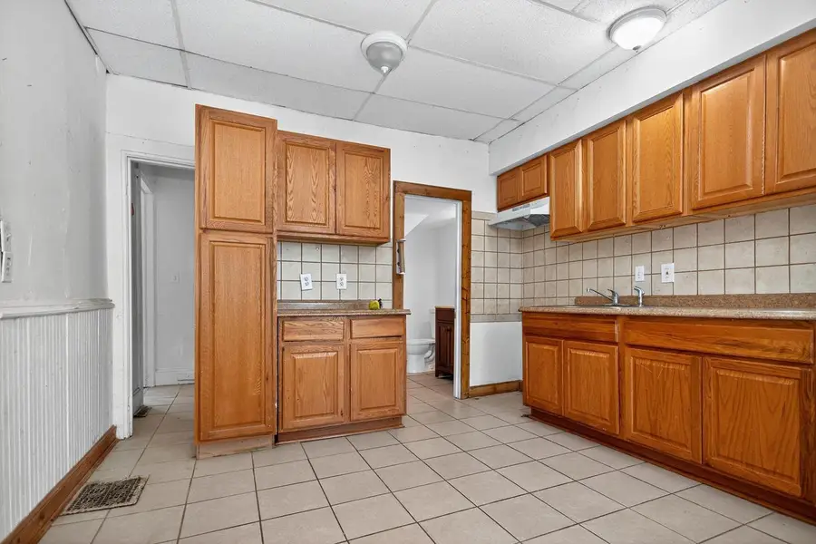 2010 16th STREET, Racine, WI 53403 - Image #3