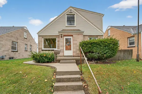 3017 S 49th STREET, Milwaukee, WI 53219