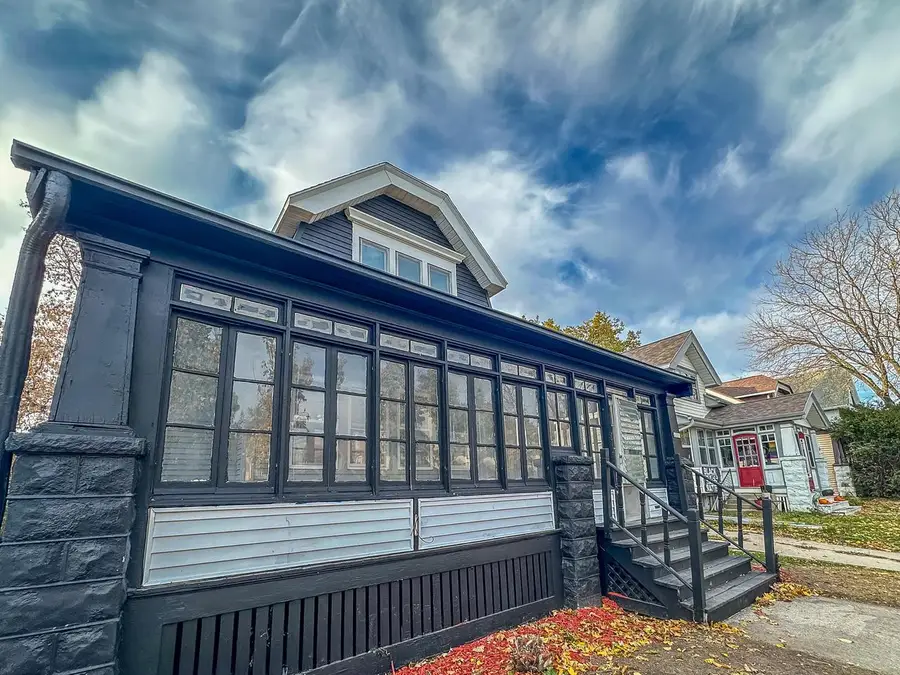 1331 N 44th STREET, Milwaukee, WI 53208 - Image #2