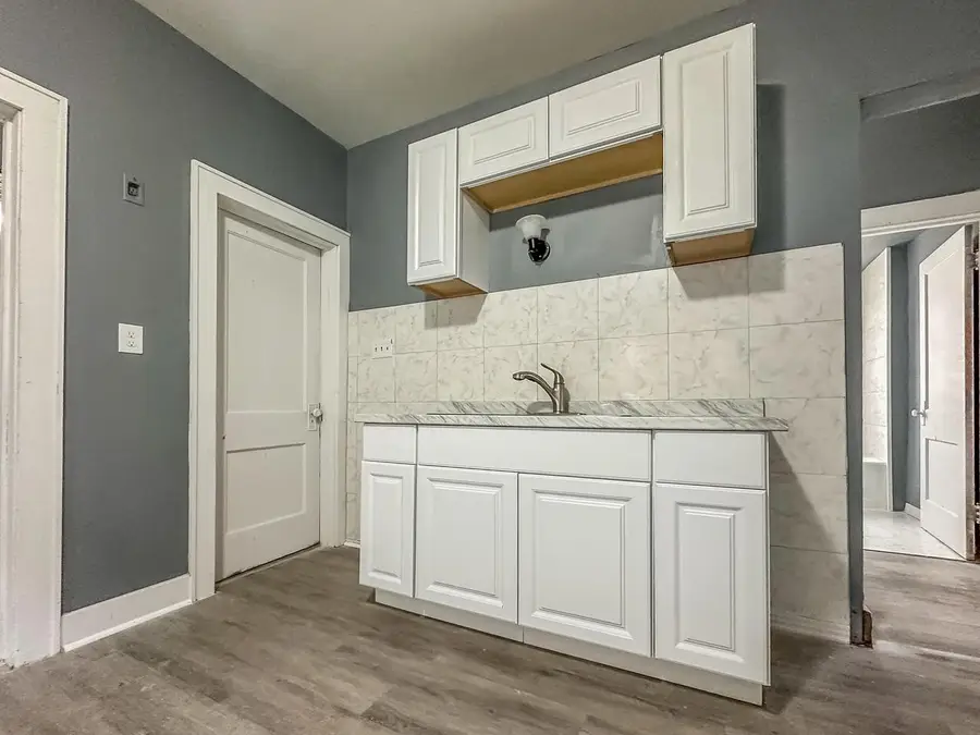 1331 N 44th STREET, Milwaukee, WI 53208 - Image #3