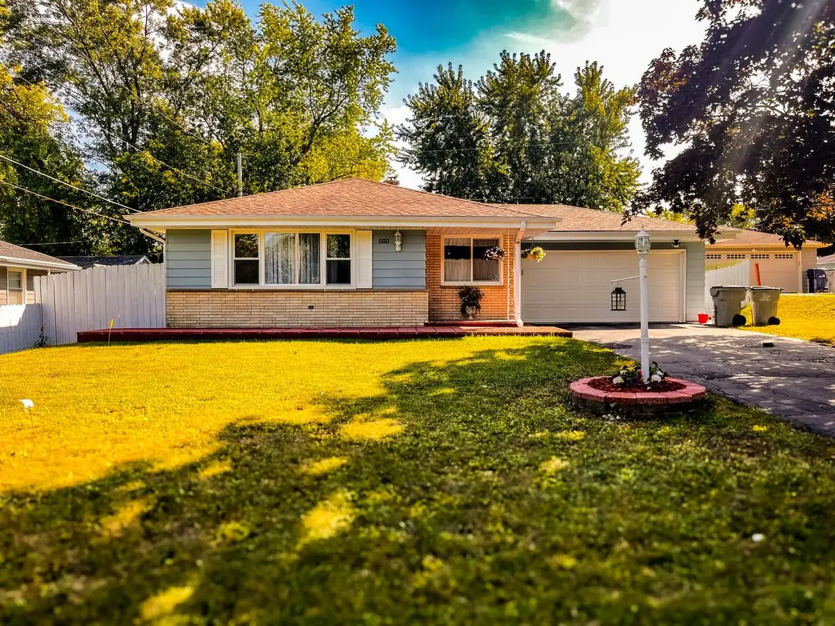 5315 W Portage AVENUE, Milwaukee, WI 53223 - #1