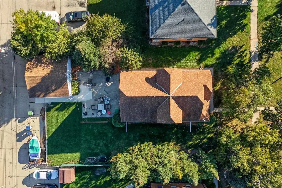 3320 S 92nd STREET, Milwaukee, WI 53227 - Image #2