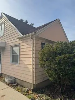 4215 W Florist AVENUE, Milwaukee, WI 53209 - Image #2