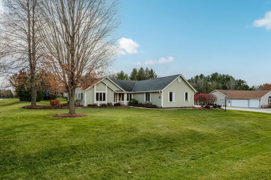 N41W32881 Neptune Bight, Nashotah, WI 53058 - Image #3