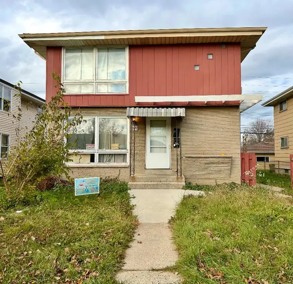 8718 W Hampton AVENUE #8720, Milwaukee, WI 53225